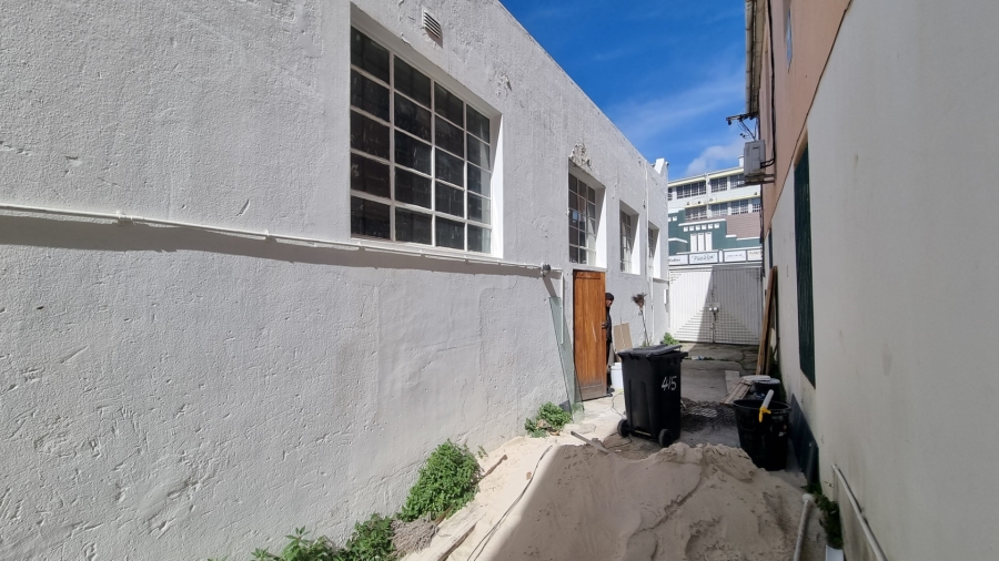 To Let Commercial Property for Rent in Woodstock Western Cape